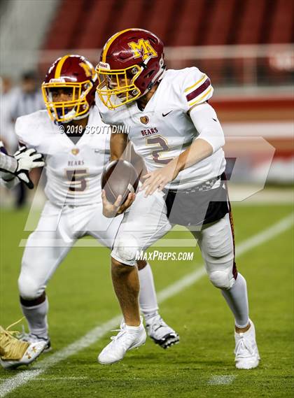 Thumbnail 2 in Menlo-Atherton v Serra (Levi's Stadium High School Series) photogallery.