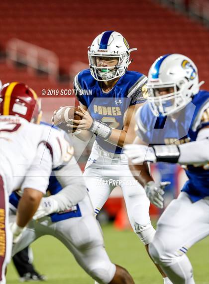 Thumbnail 2 in Menlo-Atherton v Serra (Levi's Stadium High School Series) photogallery.