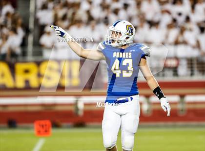 Thumbnail 2 in Menlo-Atherton v Serra (Levi's Stadium High School Series) photogallery.
