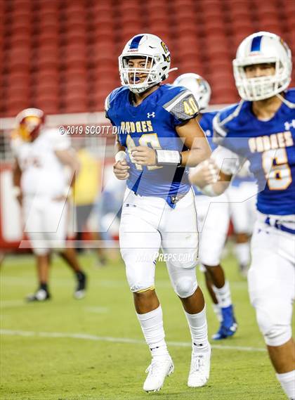 Thumbnail 3 in Menlo-Atherton v Serra (Levi's Stadium High School Series) photogallery.
