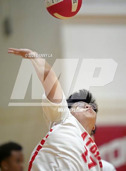 Thumbnail 1 in Hayfield @ Annandale photogallery.