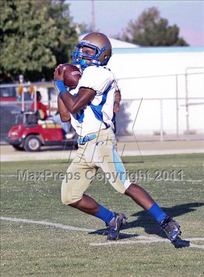 Thumbnail 1 in JV: Clovis @ Centennial photogallery.