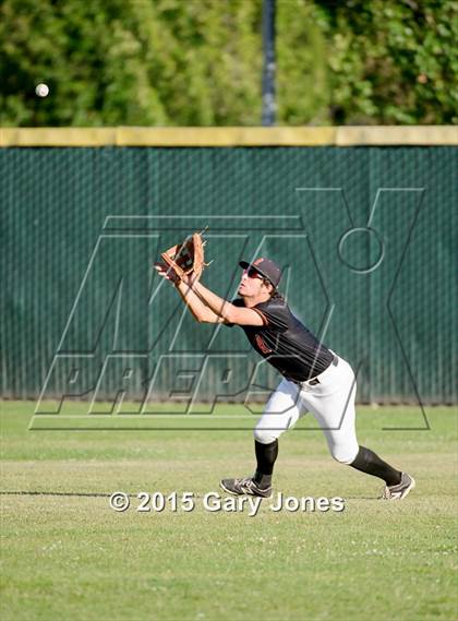 Thumbnail 3 in Vanden vs Roseville (CIF SJS D2 Final) photogallery.