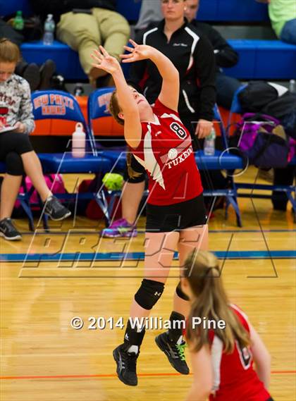 Thumbnail 3 in SS Seward vs. Tuxedo (Section 9 Class D Final) photogallery.