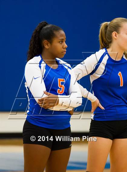 Thumbnail 3 in SS Seward vs. Tuxedo (Section 9 Class D Final) photogallery.