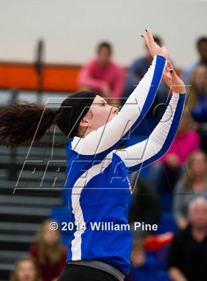 Thumbnail 3 in SS Seward vs. Tuxedo (Section 9 Class D Final) photogallery.