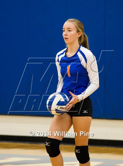 Thumbnail 1 in SS Seward vs. Tuxedo (Section 9 Class D Final) photogallery.