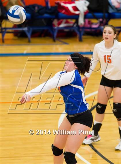 Thumbnail 3 in SS Seward vs. Tuxedo (Section 9 Class D Final) photogallery.