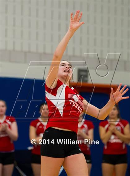 Thumbnail 2 in SS Seward vs. Tuxedo (Section 9 Class D Final) photogallery.