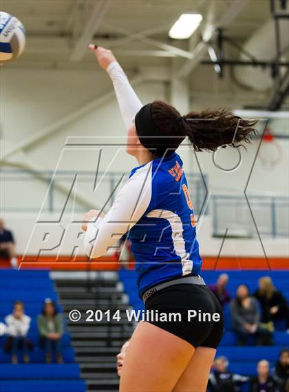 Thumbnail 1 in SS Seward vs. Tuxedo (Section 9 Class D Final) photogallery.