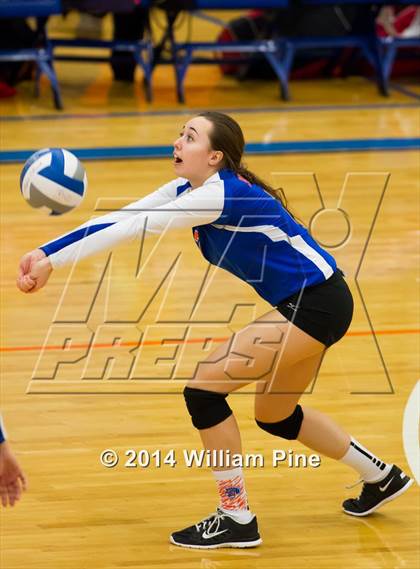 Thumbnail 2 in SS Seward vs. Tuxedo (Section 9 Class D Final) photogallery.