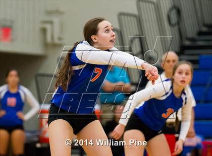 Thumbnail 2 in SS Seward vs. Tuxedo (Section 9 Class D Final) photogallery.
