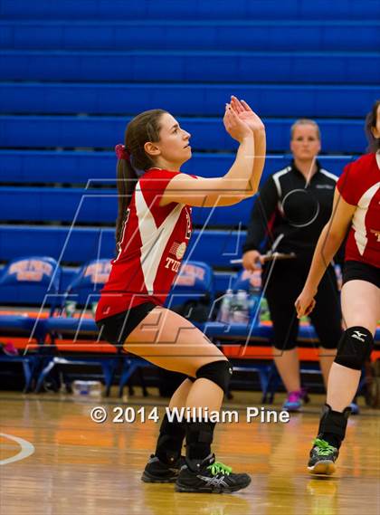 Thumbnail 3 in SS Seward vs. Tuxedo (Section 9 Class D Final) photogallery.