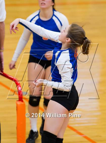 Thumbnail 1 in SS Seward vs. Tuxedo (Section 9 Class D Final) photogallery.