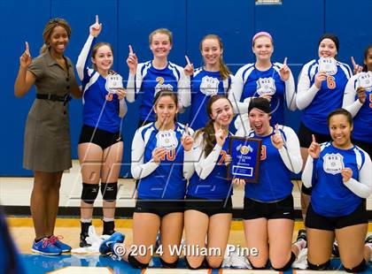Thumbnail 2 in SS Seward vs. Tuxedo (Section 9 Class D Final) photogallery.