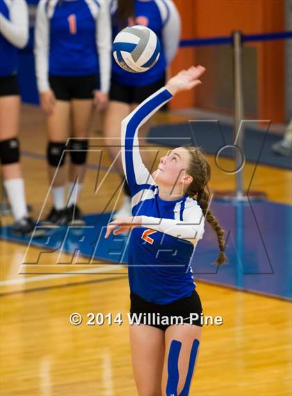 Thumbnail 3 in SS Seward vs. Tuxedo (Section 9 Class D Final) photogallery.