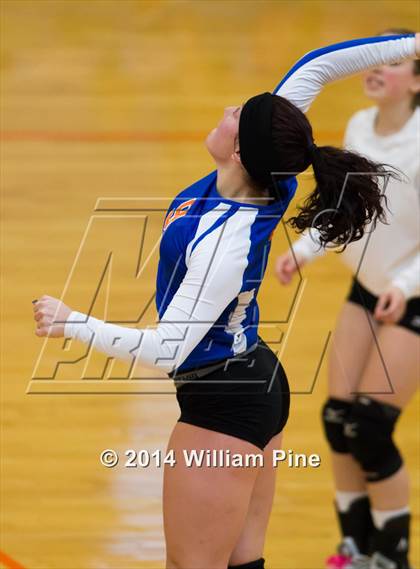 Thumbnail 1 in SS Seward vs. Tuxedo (Section 9 Class D Final) photogallery.