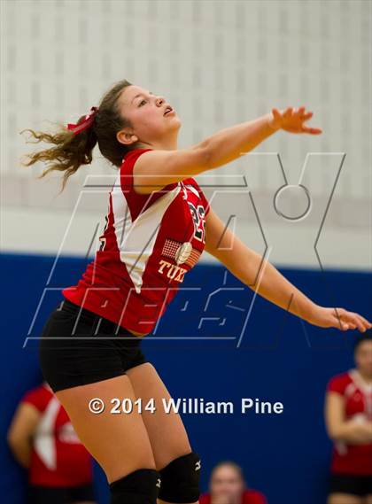 Thumbnail 2 in SS Seward vs. Tuxedo (Section 9 Class D Final) photogallery.