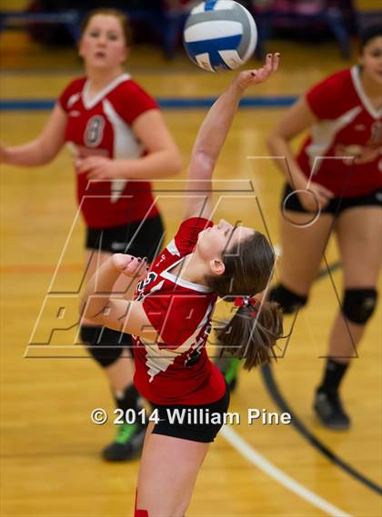 Thumbnail 1 in SS Seward vs. Tuxedo (Section 9 Class D Final) photogallery.