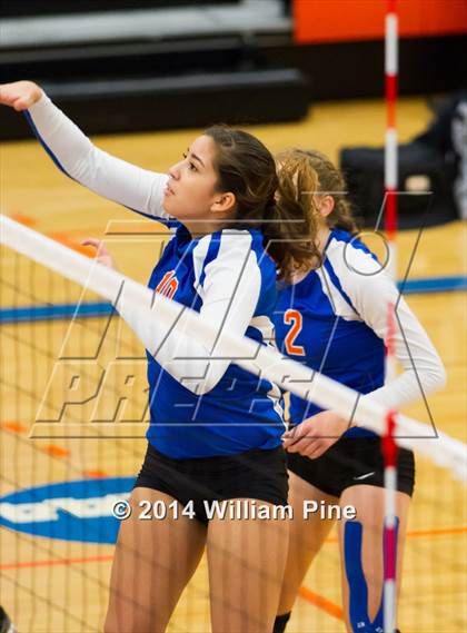 Thumbnail 1 in SS Seward vs. Tuxedo (Section 9 Class D Final) photogallery.