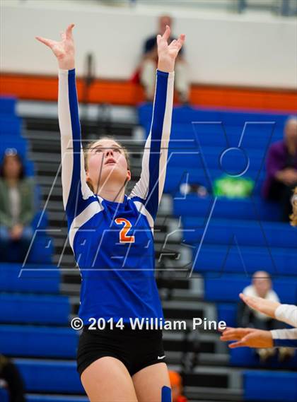 Thumbnail 1 in SS Seward vs. Tuxedo (Section 9 Class D Final) photogallery.