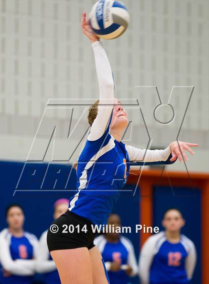 Thumbnail 3 in SS Seward vs. Tuxedo (Section 9 Class D Final) photogallery.