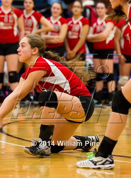 Thumbnail 2 in SS Seward vs. Tuxedo (Section 9 Class D Final) photogallery.