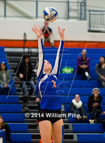 Thumbnail 3 in SS Seward vs. Tuxedo (Section 9 Class D Final) photogallery.