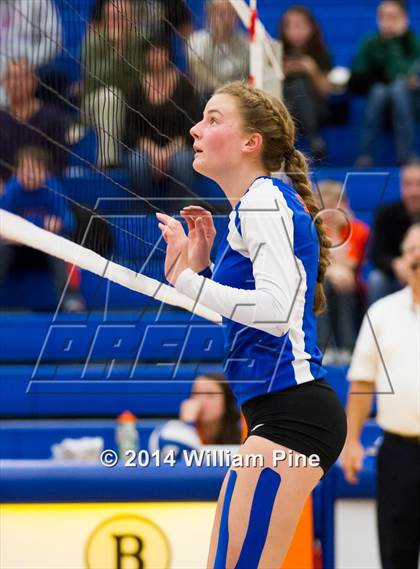 Thumbnail 2 in SS Seward vs. Tuxedo (Section 9 Class D Final) photogallery.