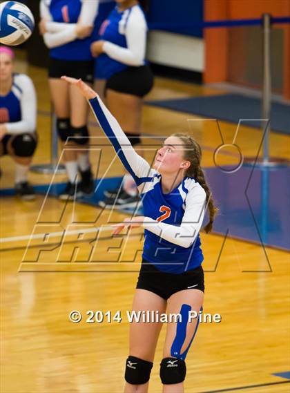 Thumbnail 3 in SS Seward vs. Tuxedo (Section 9 Class D Final) photogallery.