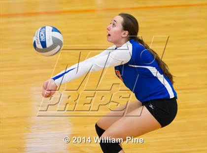 Thumbnail 1 in SS Seward vs. Tuxedo (Section 9 Class D Final) photogallery.