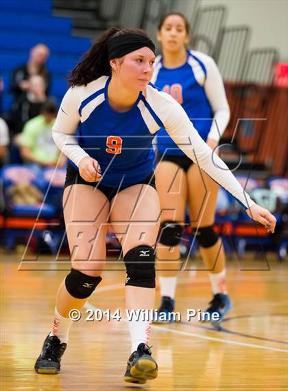 Thumbnail 3 in SS Seward vs. Tuxedo (Section 9 Class D Final) photogallery.