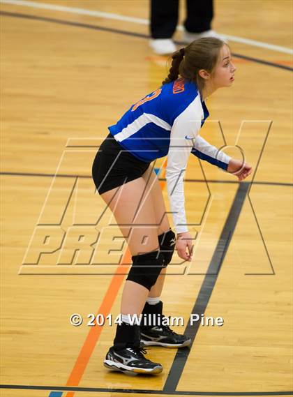Thumbnail 2 in SS Seward vs. Tuxedo (Section 9 Class D Final) photogallery.
