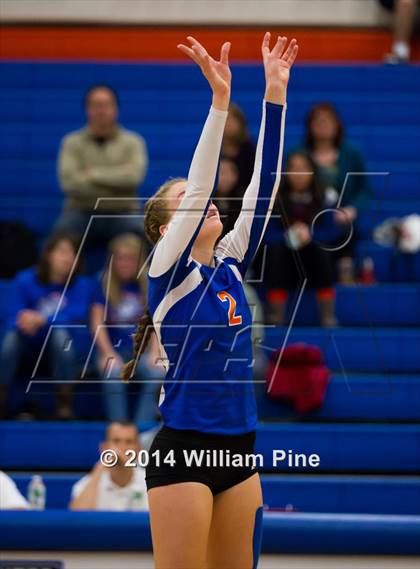 Thumbnail 2 in SS Seward vs. Tuxedo (Section 9 Class D Final) photogallery.