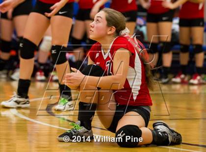 Thumbnail 2 in SS Seward vs. Tuxedo (Section 9 Class D Final) photogallery.