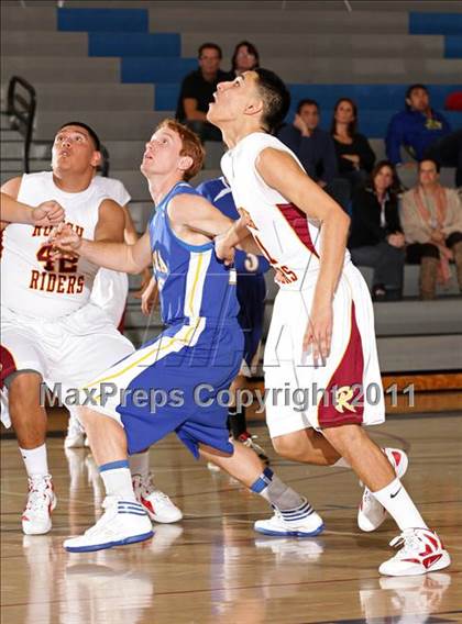 Thumbnail 2 in Roosevelt vs. Agoura (Bulldog Tournament) photogallery.