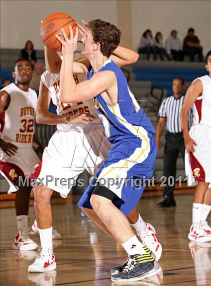 Thumbnail 3 in Roosevelt vs. Agoura (Bulldog Tournament) photogallery.