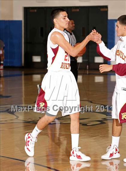 Thumbnail 1 in Roosevelt vs. Agoura (Bulldog Tournament) photogallery.