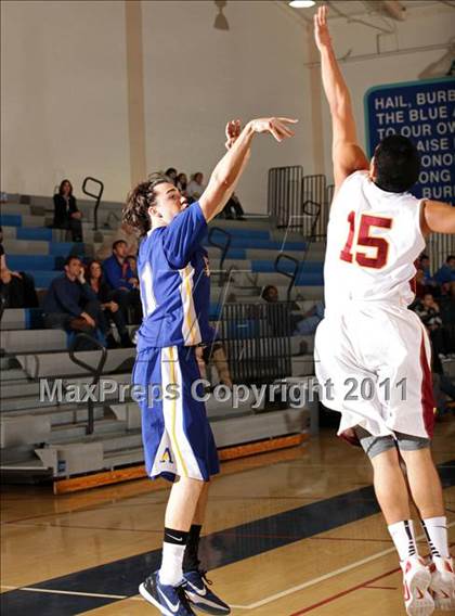 Thumbnail 2 in Roosevelt vs. Agoura (Bulldog Tournament) photogallery.