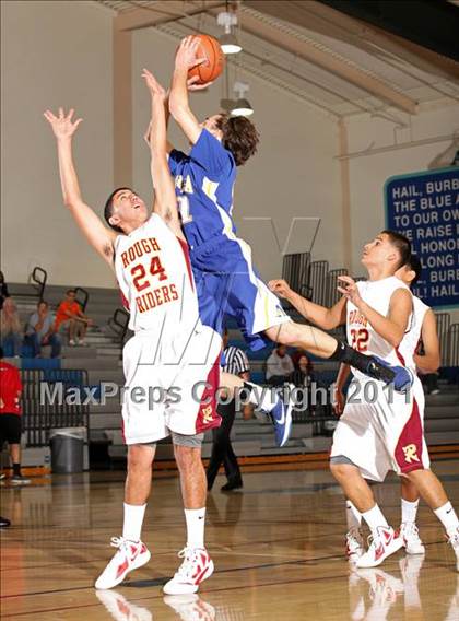 Thumbnail 1 in Roosevelt vs. Agoura (Bulldog Tournament) photogallery.