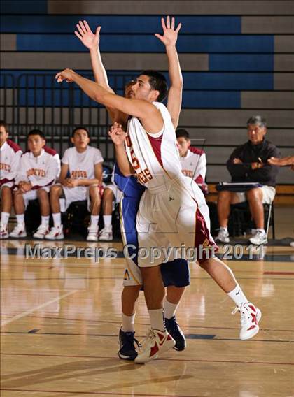 Thumbnail 1 in Roosevelt vs. Agoura (Bulldog Tournament) photogallery.