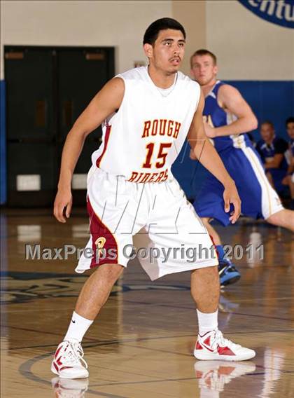 Thumbnail 3 in Roosevelt vs. Agoura (Bulldog Tournament) photogallery.