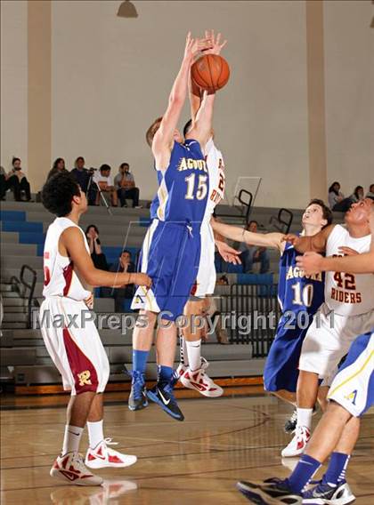 Thumbnail 2 in Roosevelt vs. Agoura (Bulldog Tournament) photogallery.
