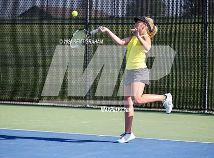 Thumbnail 3 in Lawrence Central @ Noblesville photogallery.