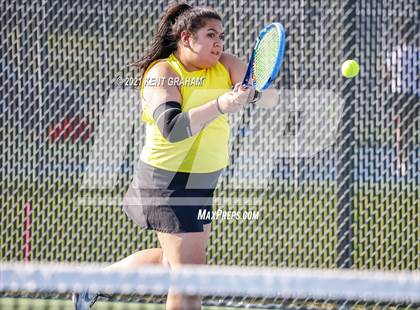 Thumbnail 3 in Lawrence Central @ Noblesville photogallery.