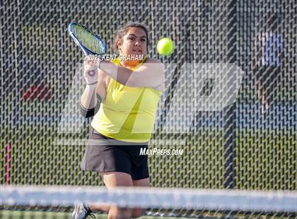 Thumbnail 1 in Lawrence Central @ Noblesville photogallery.