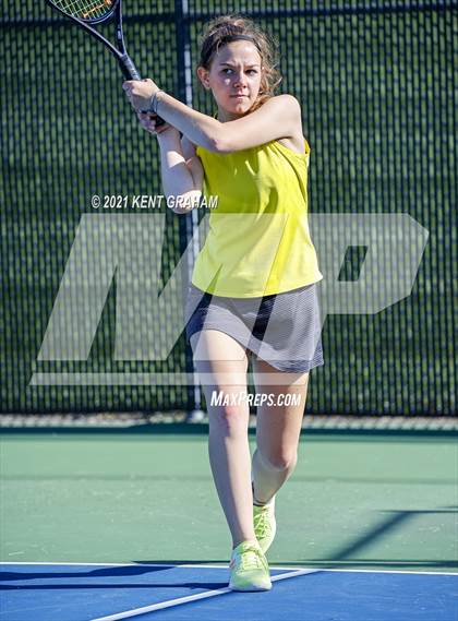 Thumbnail 2 in Lawrence Central @ Noblesville photogallery.