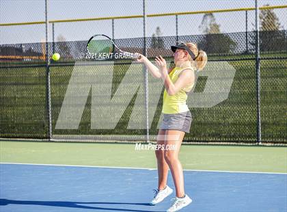 Thumbnail 2 in Lawrence Central @ Noblesville photogallery.