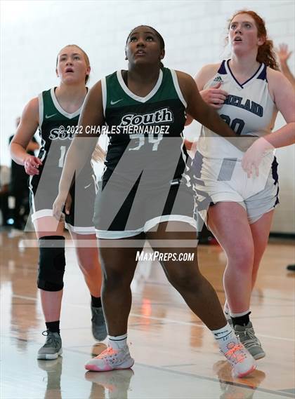 Thumbnail 2 in Lutheran South Academy vs. Aggieland HomeSchool (Aggieland Invitational) photogallery.