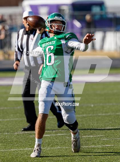 Thumbnail 3 in South Summit vs. Grand County (UHSAA 2A Final) photogallery.